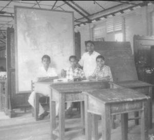 Inilah kelas saya mengajar: Darjah IV (1954) di Sekolah Melayu Laki-laki Kuantan